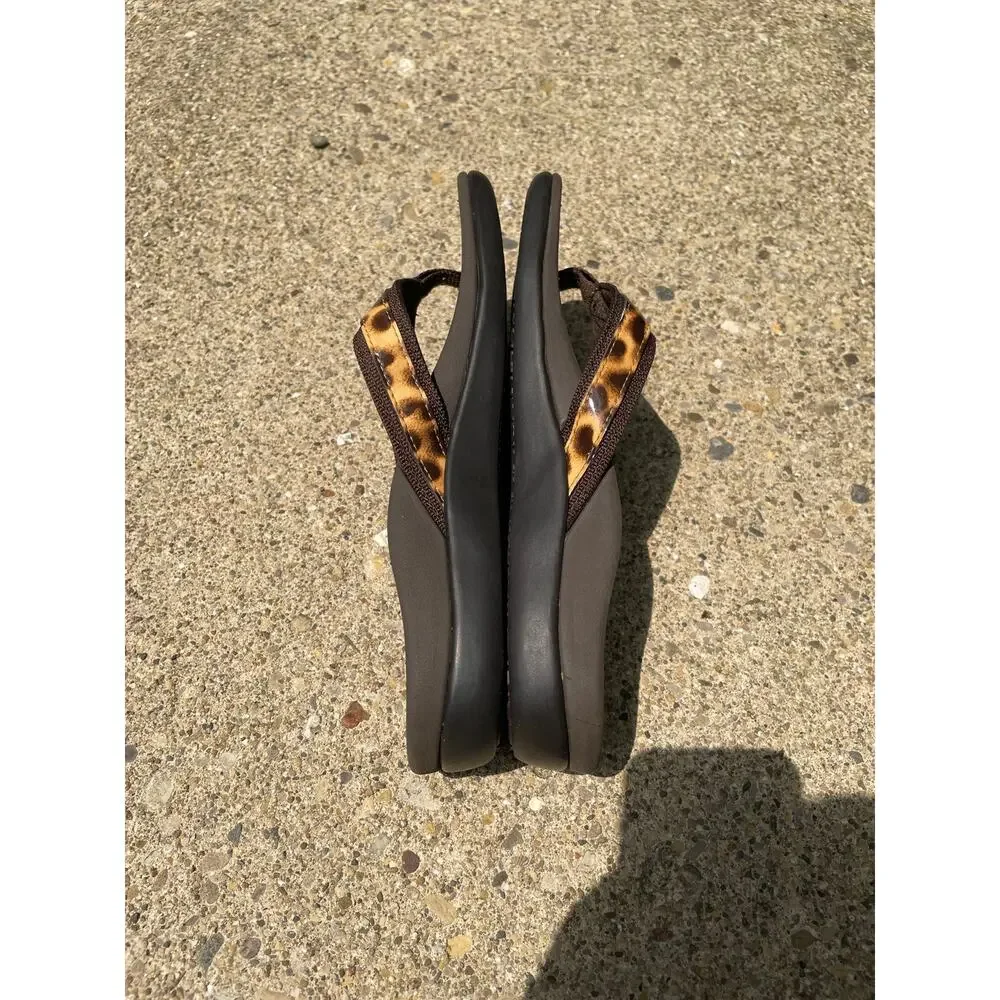 Vionic Tide II Leopard Thong Flip Flops Slip on Sandals Womens Sz 6 Orthotic